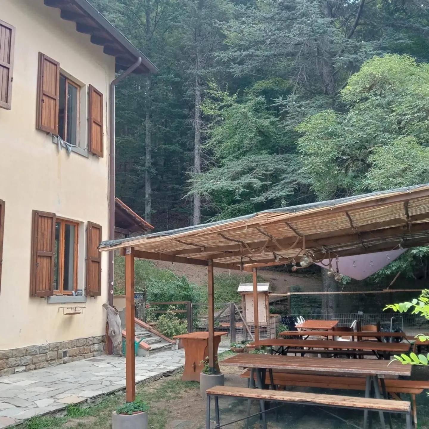 Rifugio Asqua Villa Poppi Eksteriør billede